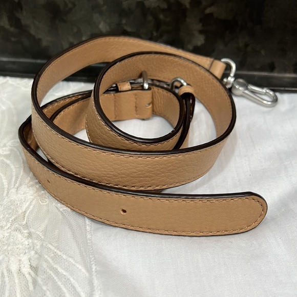Marc Jacobs Beige Light Brown Silver Hardware Genuine Leather Replacement Strap - Picture 4 of 7